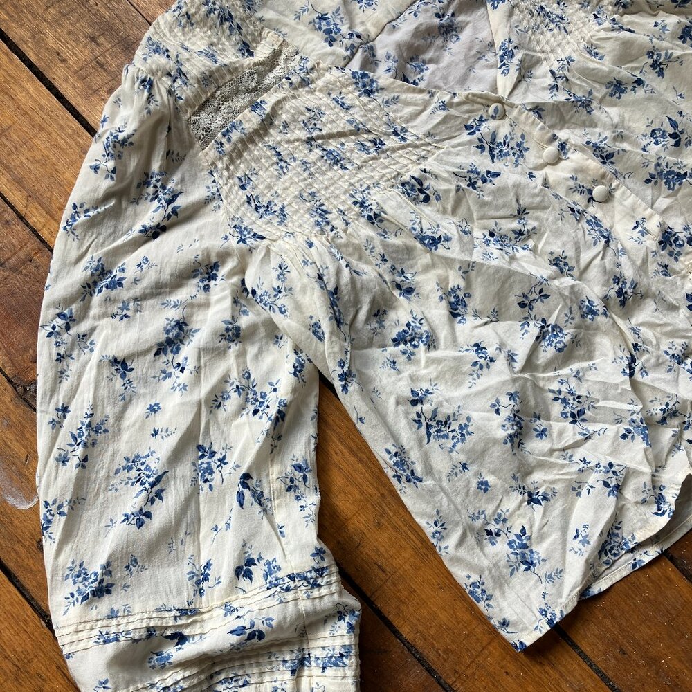 Reformation Peasant Top